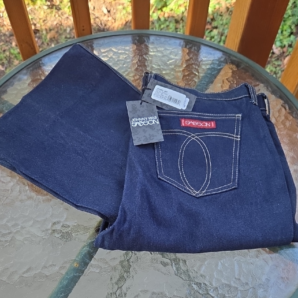 Johnny Was Sasson Dark Wash Flare Jeans-31